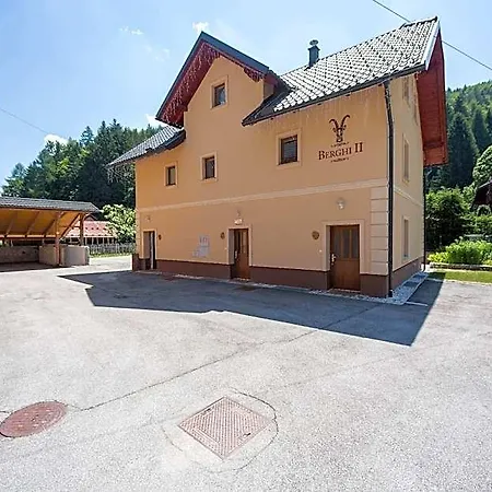 Berghi & 크라니스카고라